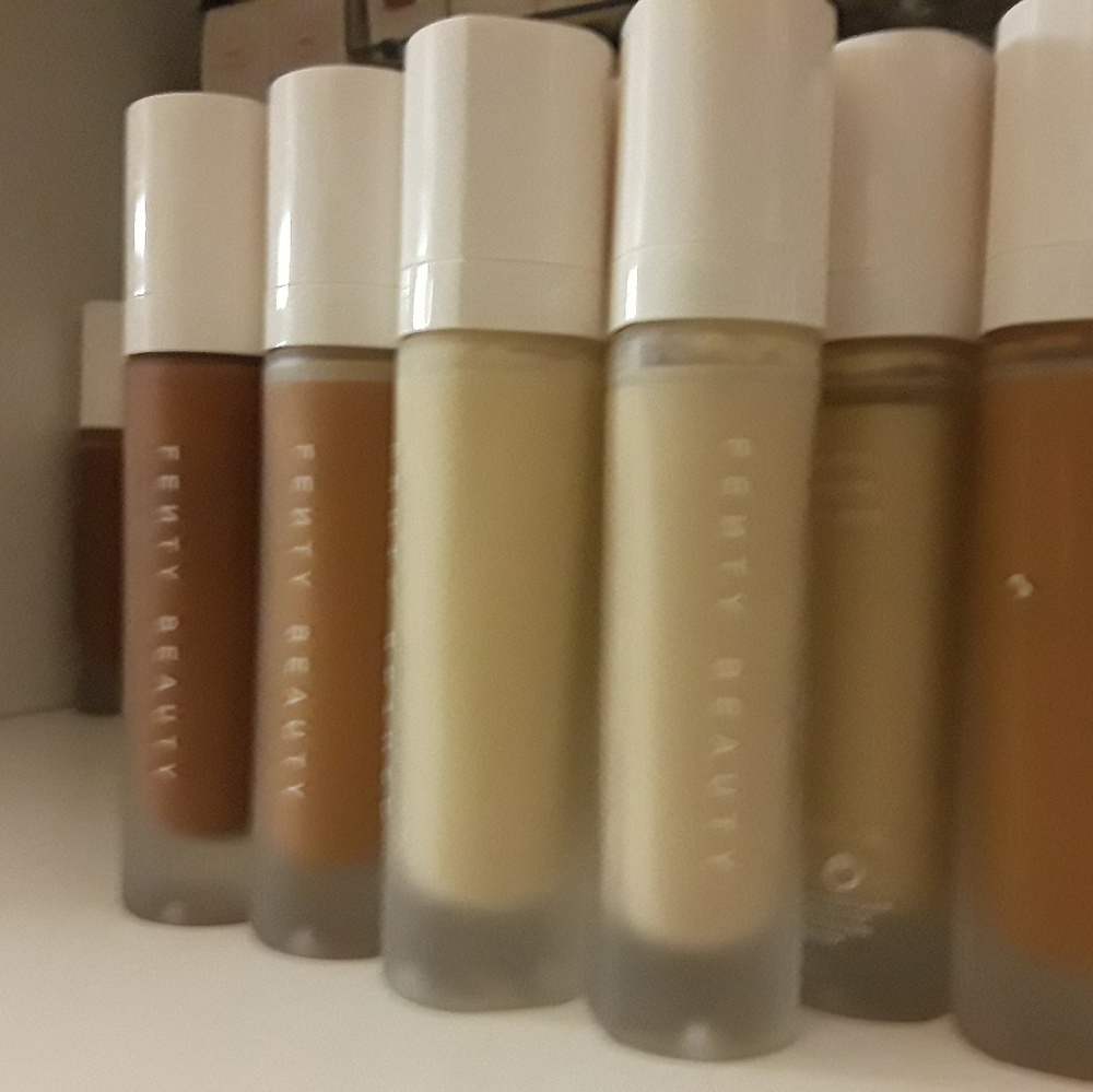 Fenty Foundation by Rihanna - Picture 4 of 4